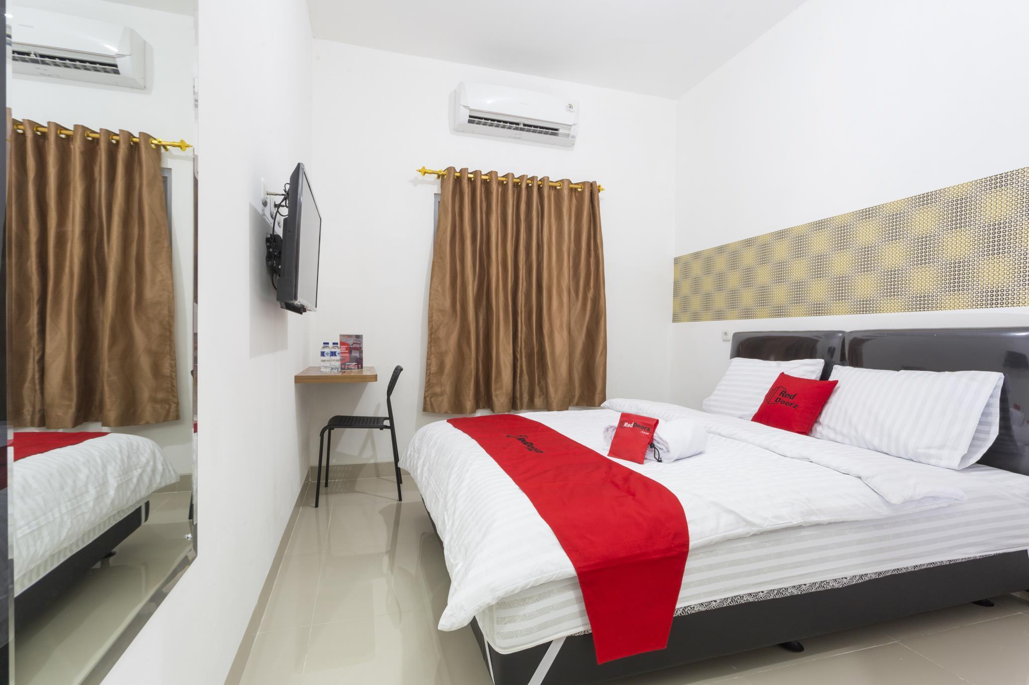 เรดดอร์ซ พลัส แอท บูเลอวาร์ด เรสซิเดนซ์ Bsd Hotel ทังเกอรัง ภายนอก รูปภาพ